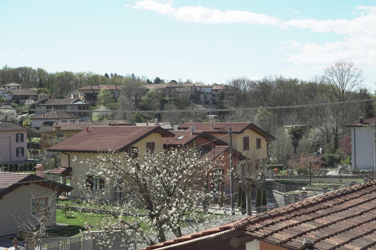 Cascina Riva Hotel Leggiuno Luaran gambar